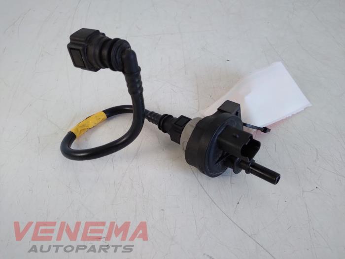 Vacuum relay Renault Kadjar 1.3 TCE 160 FAP 16V - 269516045 VALEO