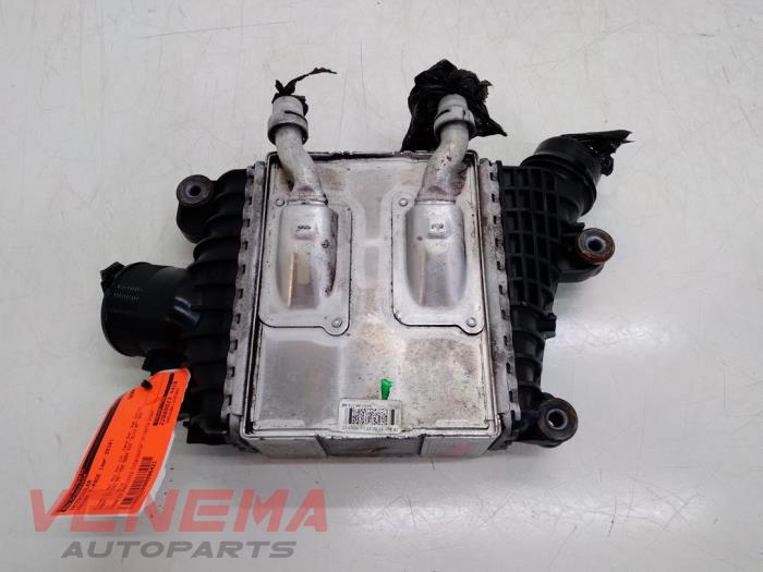 Used Intercooler Jaguar F-Pace 3.0 D 24V AWD Price € 179,99 Margin scheme offered by Venema Autoparts