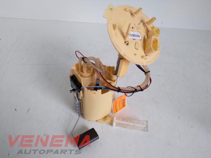 Gebrauchte Kraftstoffpumpe Elektrisch Jaguar F-Pace 3.0 D 24V AWD Preis € 149,99 Margenregelung angeboten von Venema Autoparts