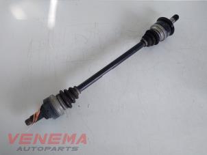 Used Drive shaft, rear right BMW 1 serie (F20) 116i 1.5 12V Price € 99,99 Margin scheme offered by Venema Autoparts