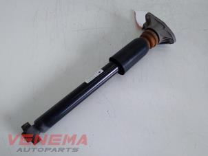 Used Rear shock absorber, right BMW 1 serie (F20) 116i 1.5 12V Price € 24,99 Margin scheme offered by Venema Autoparts