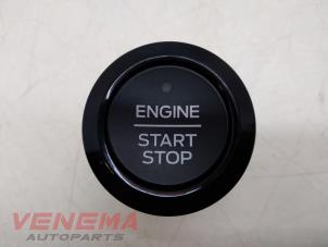 Używane Przelacznik Start/Stop Ford Fiesta 7 1.0 EcoBoost 12V Cena € 14,99 Procedura marży oferowane przez Venema Autoparts