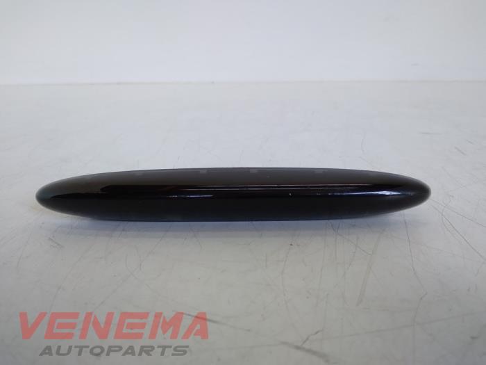 Begagnade PDC-panel Mercedes ML II (164/4JG) 3.5 350 4-Matic V6 24V Pris € 14,99 Marginaltabell erbjuds av Venema Autoparts
