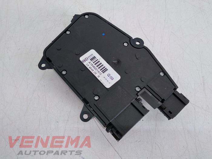 Electric seat switch from a Mercedes-Benz ML II (164/4JG) 3.5 350 4-Matic V6 24V 2007