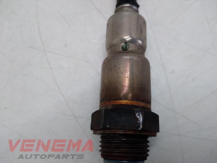 Lambda probe from a Volkswagen Golf VII Variant (AUVV) 1.6 TDI 4Motion 16V 2016
