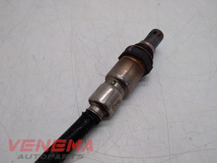 Lambda probe from a Volkswagen Golf VII Variant (AUVV) 1.6 TDI 4Motion 16V 2016