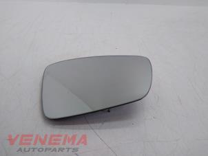 Used Mirror glass, right Volkswagen Polo V (6R) 1.2 12V BlueMotion Technology Price € 24,99 Margin scheme offered by Venema Autoparts