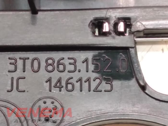 Heizung Bedienpaneel van een Skoda Superb Combi (3TAC/TAF) 1.6 TDI 2015