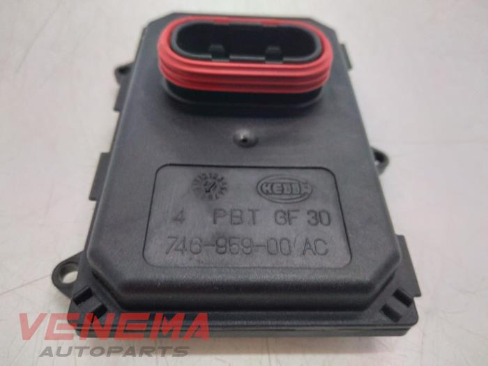 Cornering lighting module Skoda Superb Combi 1.6 TDI 8U0941329 VWAG