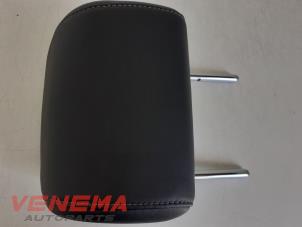 Used Headrest Skoda Superb Combi (3TAC/TAF) 1.6 TDI Price € 29,99 Margin scheme offered by Venema Autoparts