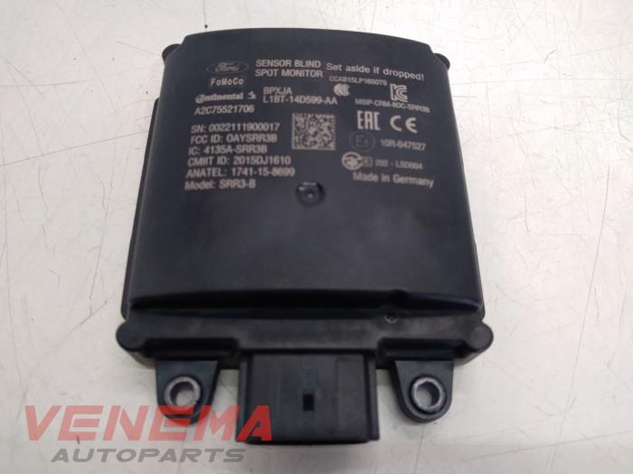 Begagnade Dödvinkelsensor Ford Fiesta 7 1.0 EcoBoost 12V Pris € 249,99 Marginaltabell erbjuds av Venema Autoparts