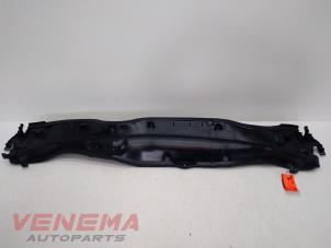 Used Cowl top grille Ford Fiesta 7 1.0 EcoBoost 12V Price € 24,99 Margin scheme offered by Venema Autoparts