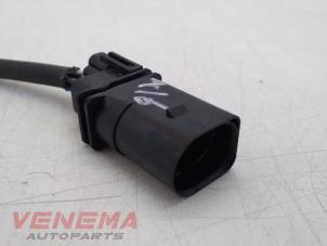 Lambda probe from a Volkswagen Polo VI (AW1) 1.0 TSI 12V 2018