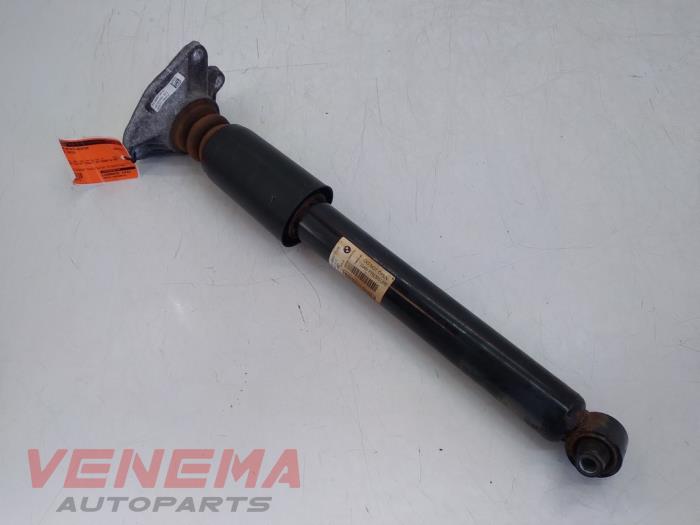Rear shock absorber, right from a BMW 4 serie Gran Coupe (F36) 420i 2.0 Turbo 16V 2015
