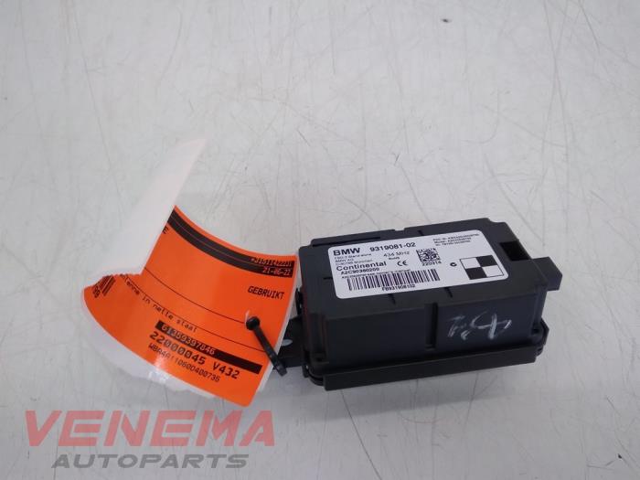Używane Keyless Entry-Antena BMW 4 serie Gran Coupe (F36) 420i 2.0 Turbo 16V Cena € 24,99 Procedura marży oferowane przez Venema Autoparts