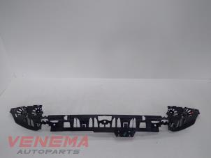 Used Rear bumper bracket central BMW 1 serie (F20) 118i 1.6 16V Price € 34,99 Margin scheme offered by Venema Autoparts