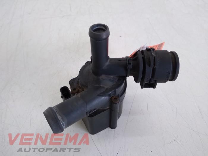 Additional water pump BMW 1 serie 118i 1.6 16V - 11515A36585 PIERBURG