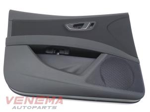 Używane Tapicerka drzwi lewych przednich wersja 4-drzwiowa Seat Leon ST (5FF) 1.2 TSI Ecomotive 16V Cena € 69,99 Procedura marży oferowane przez Venema Autoparts