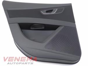 Używane Tapicerka drzwi lewych tylnych wersja 4-drzwiowa Seat Leon ST (5FF) 1.2 TSI Ecomotive 16V Cena € 49,99 Procedura marży oferowane przez Venema Autoparts