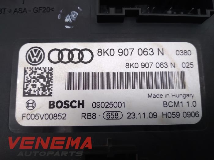 Steuergerät Body Control van een Audi A5 Sportback (8TA) 2.0 TFSI 16V 2011