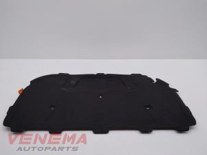Used Bonnet Lining Audi A5 Sportback (8TA) 2.0 TFSI 16V Price € 34,99 Margin scheme offered by Venema Autoparts