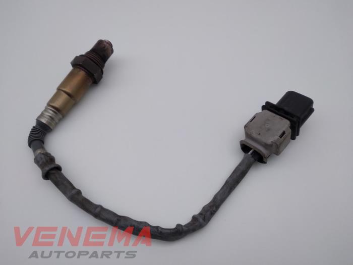 Lambda probe from a Audi A5 Sportback (8TA) 2.0 TFSI 16V 2011