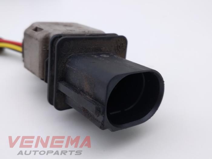 Lambda probe from a Audi A5 Sportback (8TA) 2.0 TFSI 16V 2011