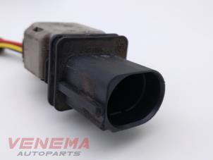 Lambda probe from a Audi A5 Sportback (8TA) 2.0 TFSI 16V 2011