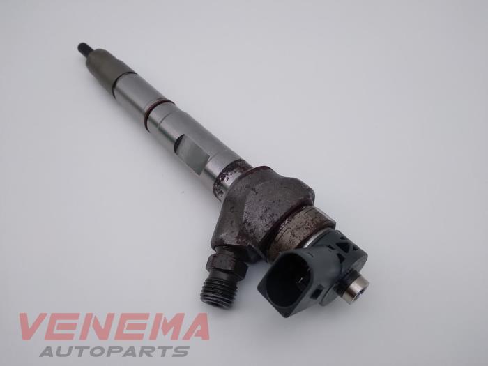 Injecteur (diesel) d'un Seat Leon SC (5FC) 2.0 TDI FR 16V 2015