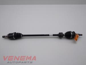 Used Front drive shaft, right Opel Agila Mk.II (B) 1.0 12V Twinport Price € 74,99 Margin scheme offered by Venema Autoparts