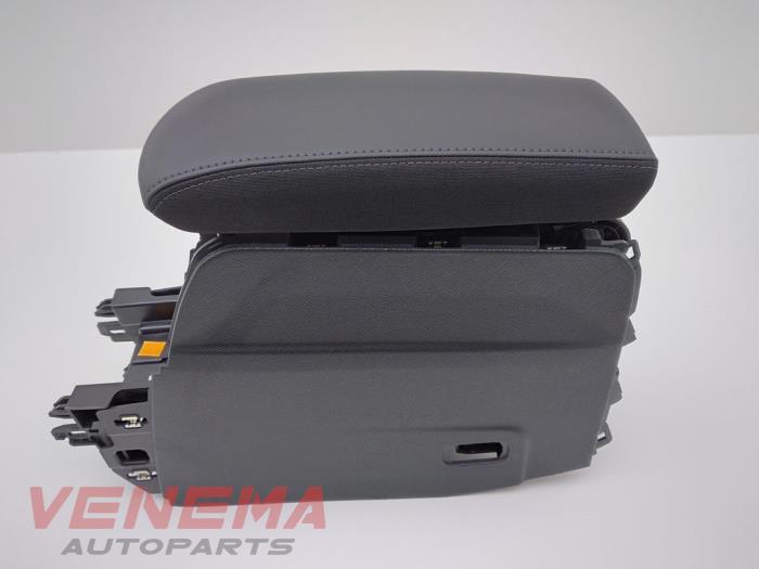 Tous vos accessoires compatibles 208