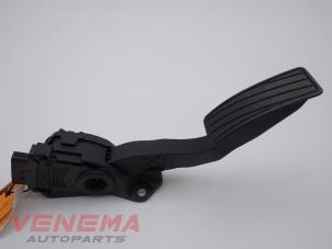 Used Accelerator pedal Opel Agila Mk.II (B) 1.0 12V Twinport Price € 24,99 Margin scheme offered by Venema Autoparts