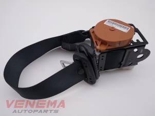 Used Rear seatbelt, right Opel Agila Mk.II (B) 1.0 12V Twinport Price € 29,99 Margin scheme offered by Venema Autoparts
