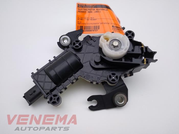 Używane Silnik rygla tylnej klapy Peugeot 5008 II (M4/MC/MJ/MR) 1.2 12V e-THP PureTech 130 Cena € 49,99 Procedura marży oferowane przez Venema Autoparts