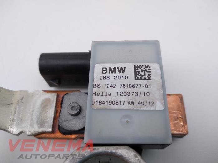 Batteriesensor van een BMW X1 (E84) sDrive 20i 2.0 16V Twin Power Turbo 2012