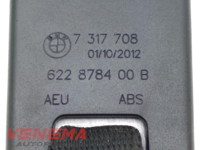Wtyk pasa bezpieczenstwa lewy tyl z BMW X1 (E84) sDrive 20i 2.0 16V Twin Power Turbo 2012