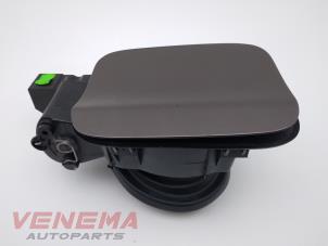 Used Tank cap cover BMW X1 (E84) sDrive 20i 2.0 16V Twin Power Turbo Price € 29,99 Margin scheme offered by Venema Autoparts