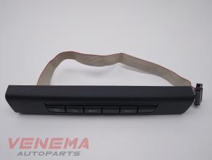 Używane Przelacznik (rózne) BMW X1 (E84) sDrive 20i 2.0 16V Twin Power Turbo Cena € 24,99 Procedura marży oferowane przez Venema Autoparts
