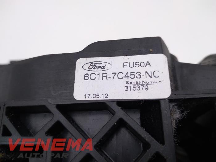 Gear-change mechanism from a Ford Transit 2.2 TDCi 16V 2012