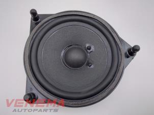 Gebrauchte Lautsprecher Mercedes C (W205) C-200 2.0 CGI 16V Preis € 29,99 Margenregelung angeboten von Venema Autoparts