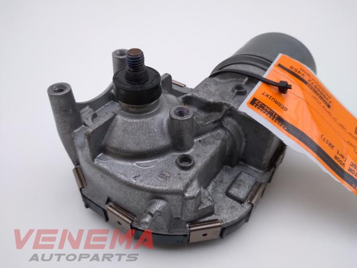 Front wiper motor from a Mercedes-Benz C (W205) C-200 2.0 CGI 16V 2017