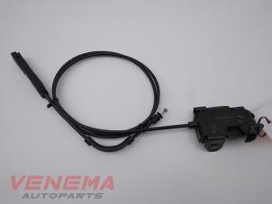 Used Bonnet lock mechanism Mercedes C (W205) C-200 2.0 CGI 16V Price € 44,99 Margin scheme offered by Venema Autoparts