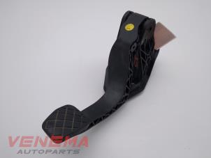 Used Clutch pedal Skoda Fabia III (NJ3) 1.0 12V Price € 59,99 Margin scheme offered by Venema Autoparts