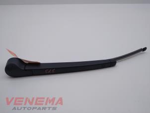 Used Rear wiper arm Skoda Fabia III (NJ3) 1.0 12V Price € 14,99 Margin scheme offered by Venema Autoparts