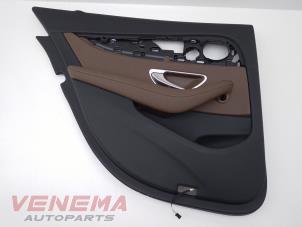 Używane Tapicerka drzwi lewych tylnych wersja 4-drzwiowa Mercedes E Estate (S213) E-200d 2.0 Turbo 16V Cena € 79,99 Procedura marży oferowane przez Venema Autoparts