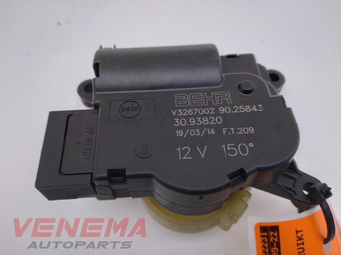 Heater valve motor Volkswagen Polo V 1.4 TDI 12V 90 V3267002 BEHR