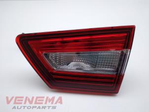 Used Taillight, right Renault Clio IV (5R) 0.9 Energy TCE 90 12V Price € 19,99 Margin scheme offered by Venema Autoparts