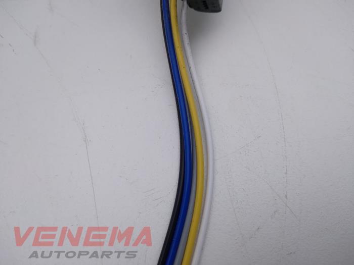 Lambda probe from a Volkswagen Touran (5T1) 2.0 TDI 110 2018