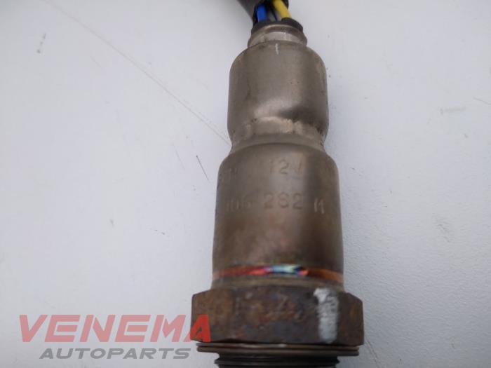 Lambda probe from a Volkswagen Touran (5T1) 2.0 TDI 110 2018