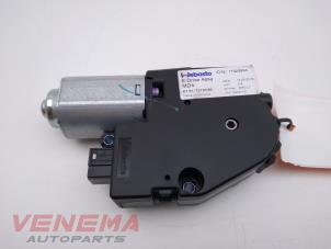 Used Sunroof motor BMW 1 serie (F20) 120d TwinPower Turbo 2.0 16V Price € 69,99 Margin scheme offered by Venema Autoparts